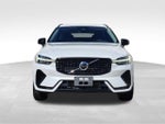 2024 XC60 Recharge Thumbnail 3