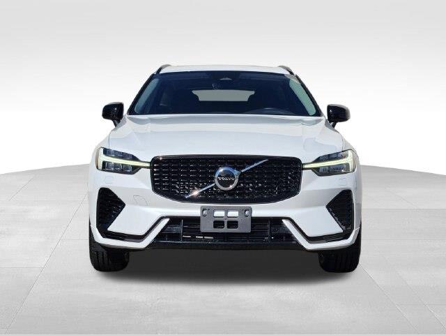 2024 Volvo XC60 - $42,650