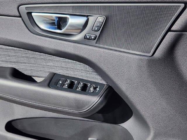 2024 Volvo XC60 - $42,650