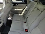 2024 XC60 Recharge Thumbnail 12