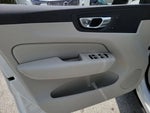 2024 XC60 Recharge Thumbnail 17