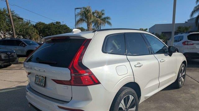 2024 Volvo XC60 Recharge T8 Plus Dark Theme
