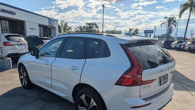 2024 Volvo XC60 Recharge T8 Plus Dark Theme