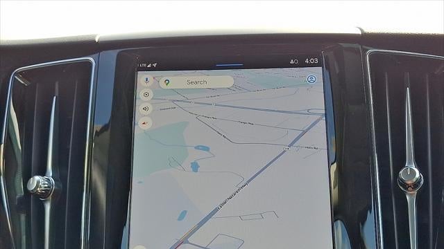 2024 Volvo XC60 Recharge T8 Plus Dark Theme
