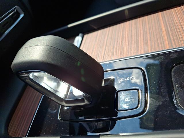 2024 Volvo XC60 - $52,988