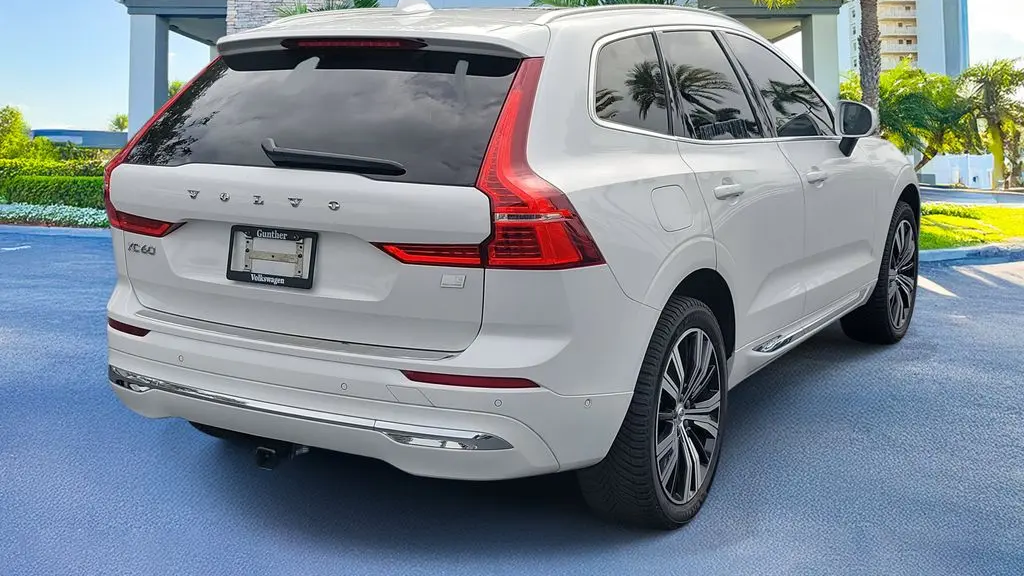 2022 Volvo XC60 Recharge T8 Inscription