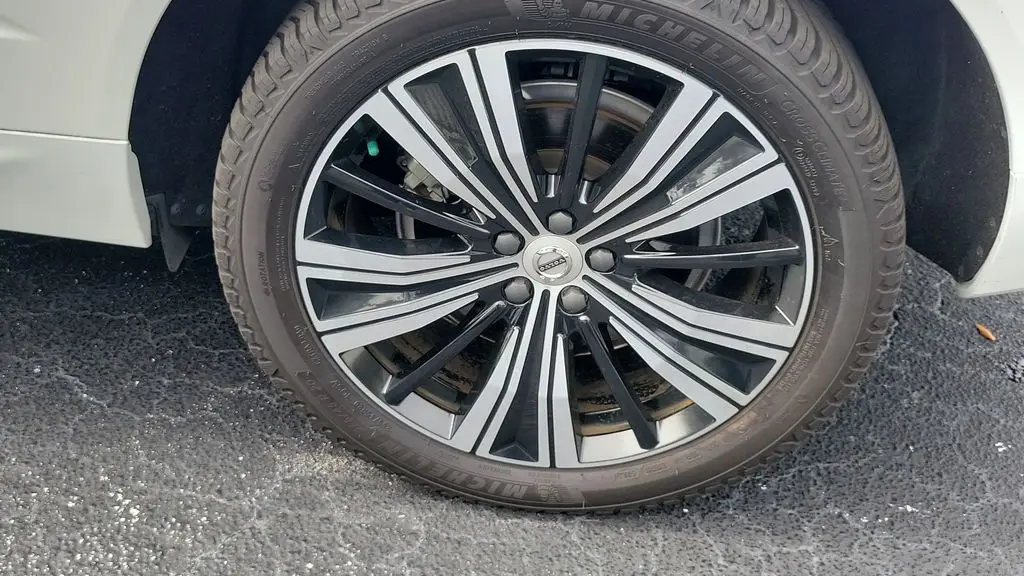 2022 Volvo XC60 Recharge T8 Inscription