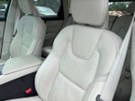 2024 XC60 Recharge Thumbnail 9