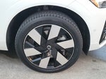 2023 XC60 Recharge Thumbnail 14