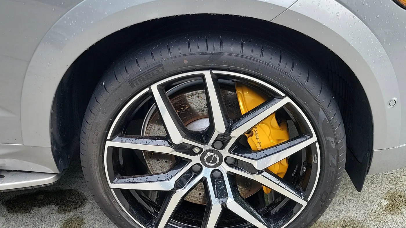 2024 Volvo XC60 Recharge T8 Polestar Engineered