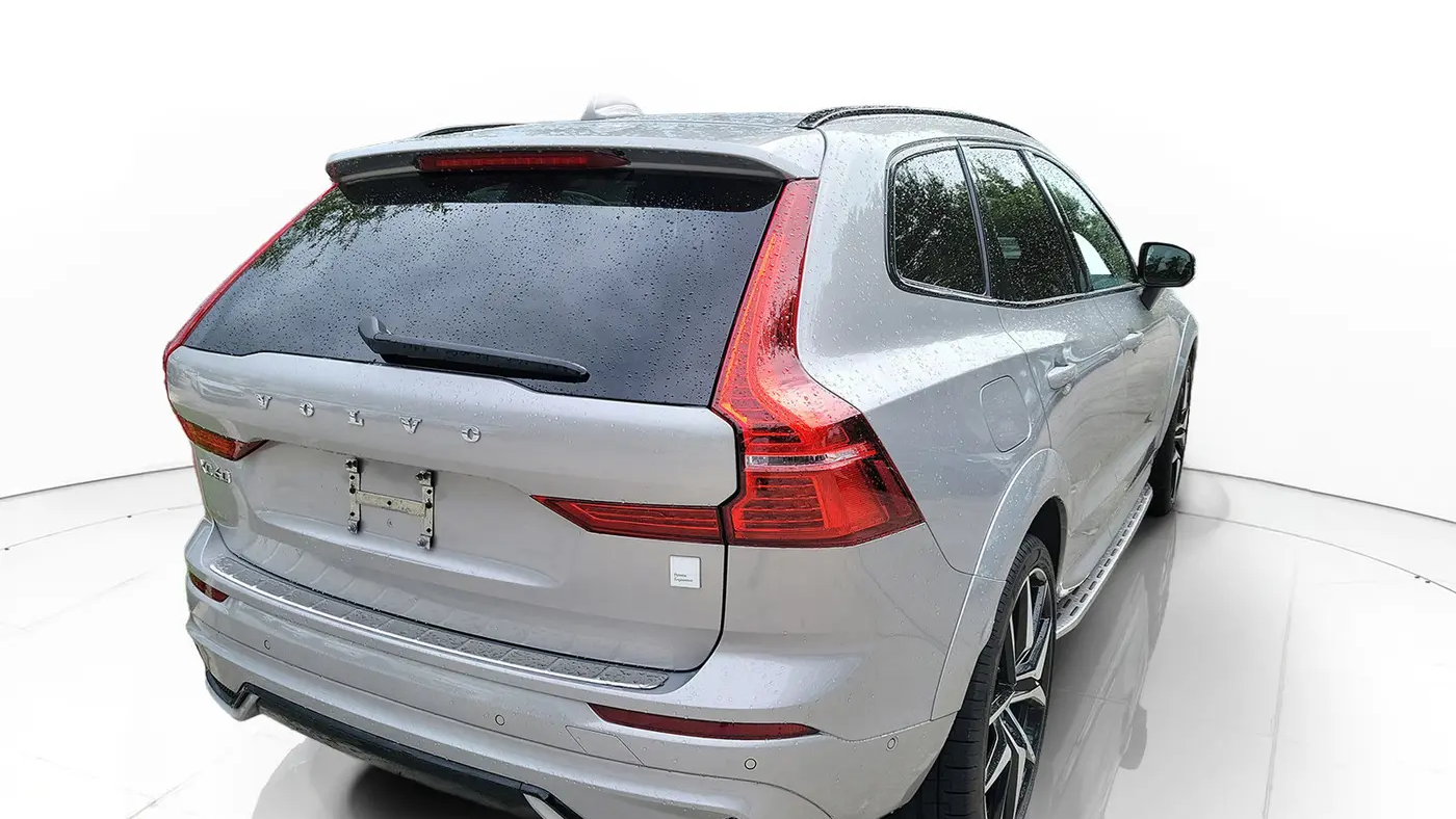 2024 Volvo XC60 Recharge T8 Polestar Engineered