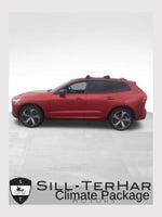 2023 XC60 Recharge Thumbnail 1