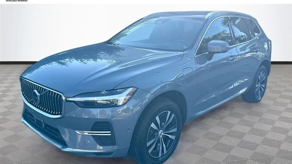 Preowned 2022 Volvo XC60 Recharge T8 Inscription Expression for Sale