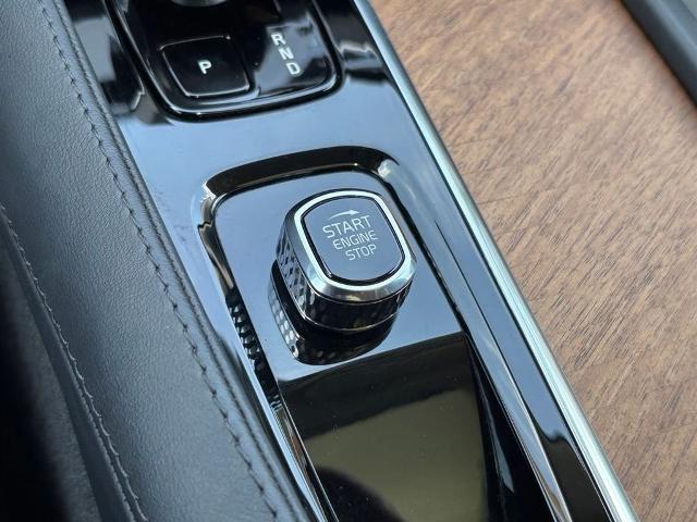 2024 Volvo XC90 - $36,919