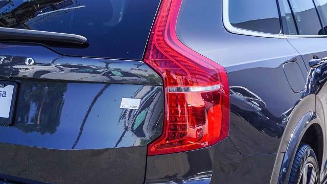 2024 Volvo XC90 Recharge T8 Ultimate Bright Theme 6P