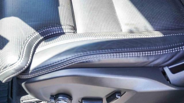 2024 Volvo XC90 Recharge T8 Ultimate Bright Theme 6P