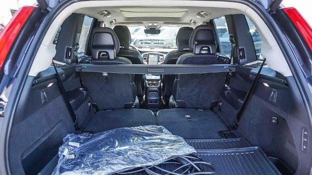 2024 Volvo XC90 Recharge T8 Ultimate Bright Theme 6P
