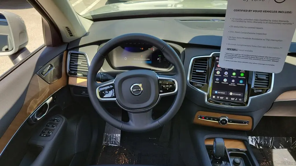 2025 Volvo XC90 T8 Plus Bright Theme 7P