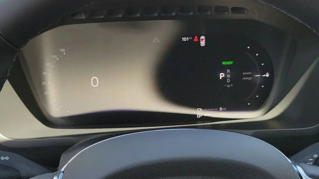 2025 Volvo XC90 T8 Plus Bright Theme 7P