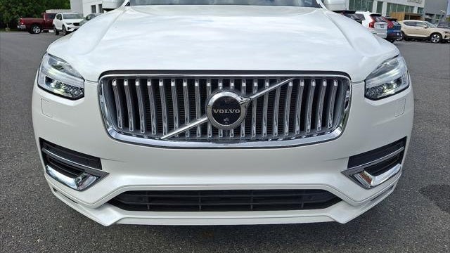 2025 Volvo XC90 T8 Plus Bright Theme 7P