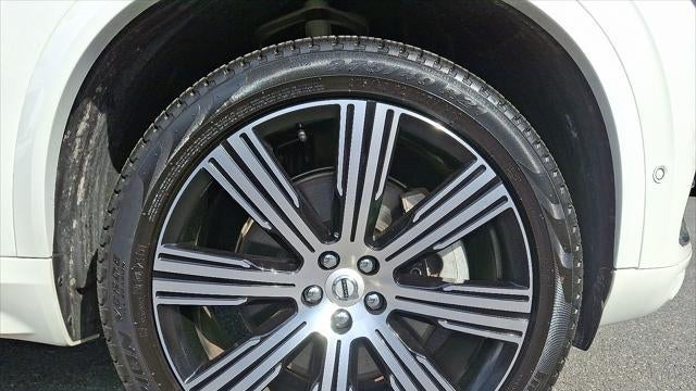 2025 Volvo XC90 T8 Plus Bright Theme 7P