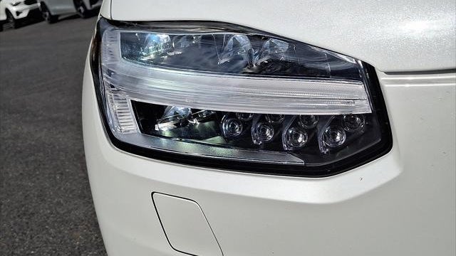 2025 Volvo XC90 T8 Plus Bright Theme 7P