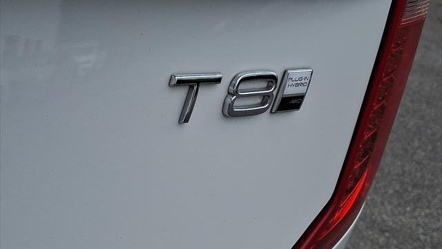 2025 Volvo XC90 T8 Plus Bright Theme 7P