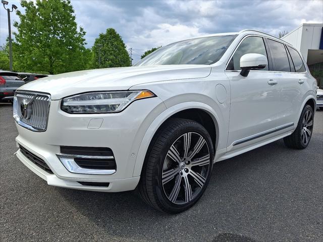 2025 Volvo XC90 - $69,988