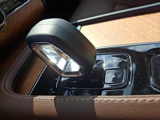 2025 Volvo XC90 - $69,988