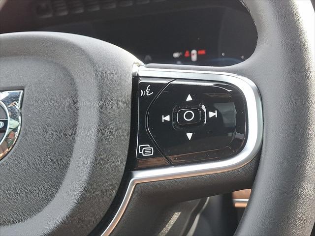2025 Volvo XC90 - $69,988
