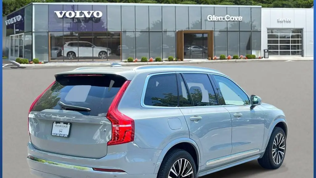 2025 Volvo XC90 T8 Plus Bright Theme 7P