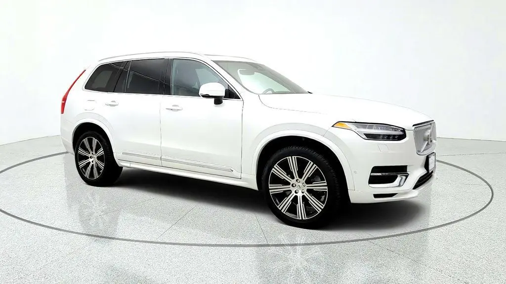 2025 Volvo XC90 - $47,995