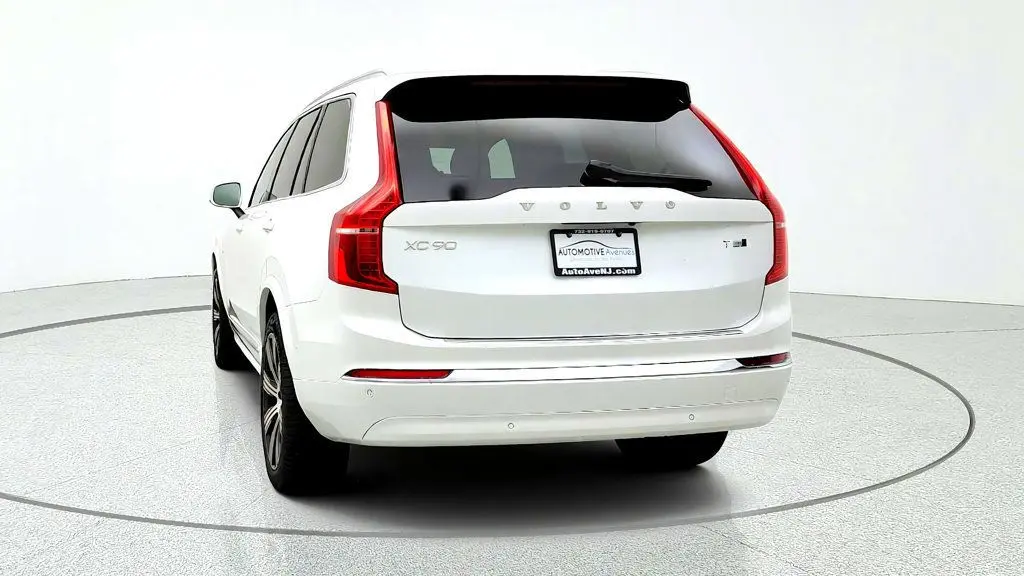 2025 Volvo XC90 - $47,995