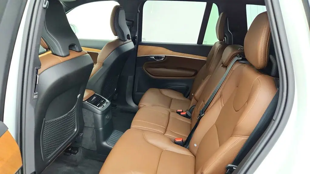 2025 Volvo XC90 - $47,995