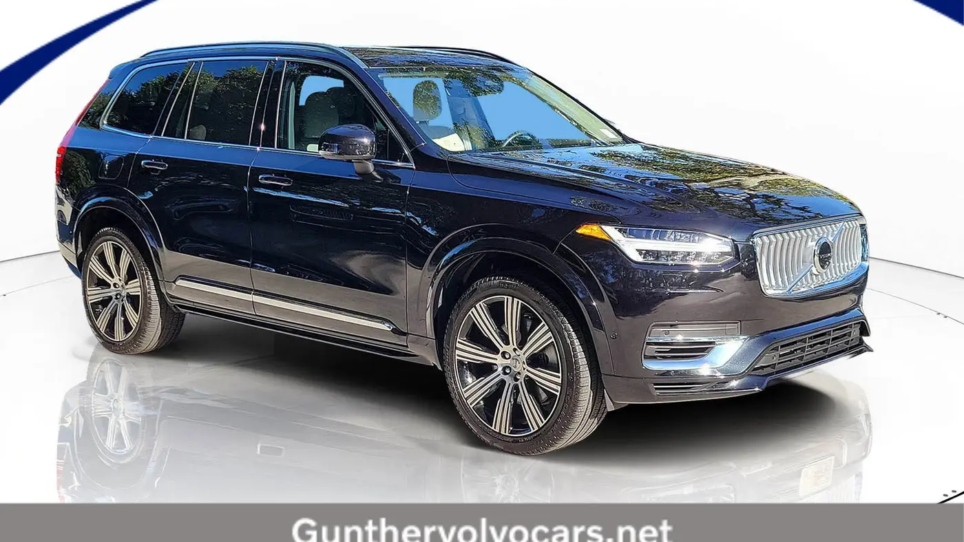 Preowned 2025 Volvo XC90 T8 Plus Bright Theme 7P for Sale