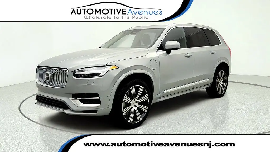 2025 Volvo XC90 - $44,995