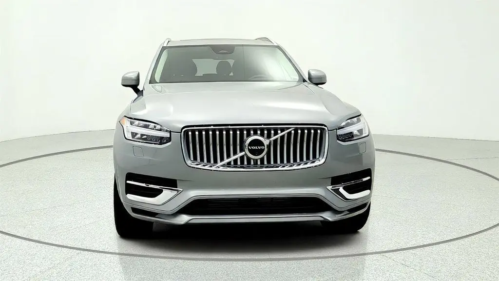 2025 Volvo XC90 - $44,995