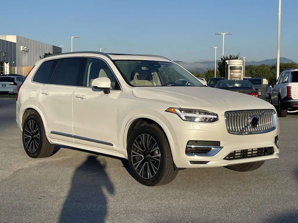 2025 Volvo XC90 - $61,400