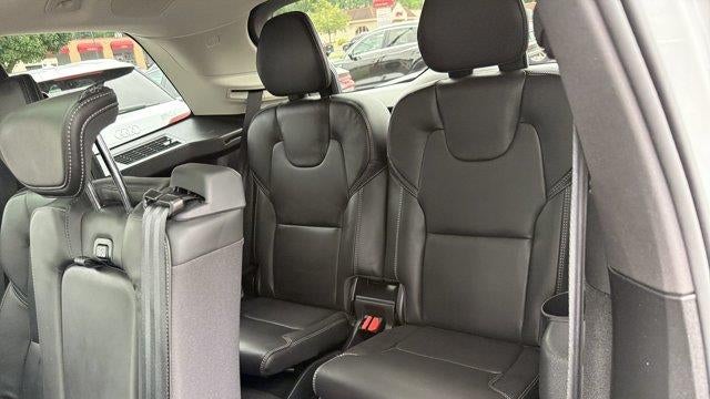 2025 Volvo XC90 T8 Ultra Bright Theme 7P