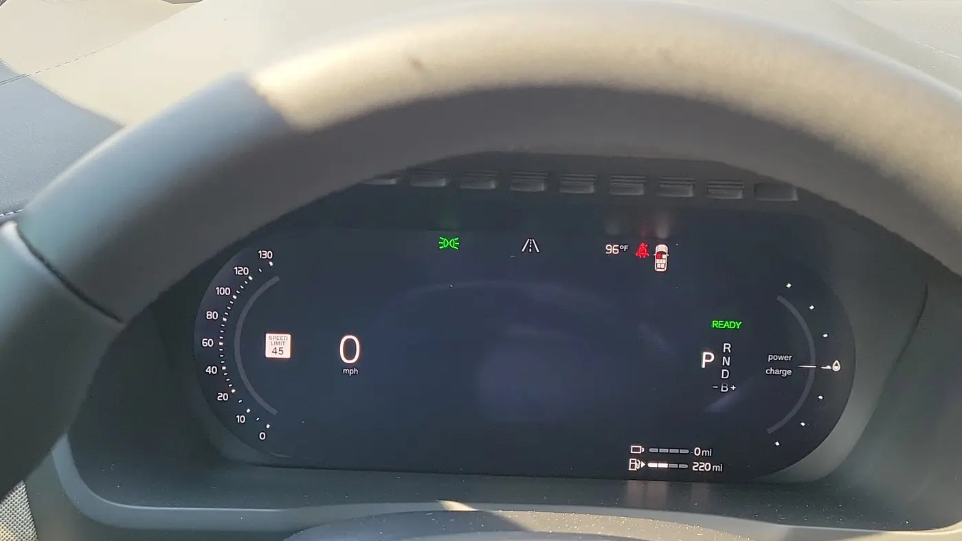 2026 Volvo XC90 T8 Core