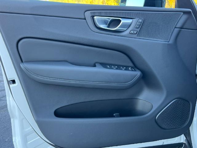 2026 Volvo XC60 - $61,976