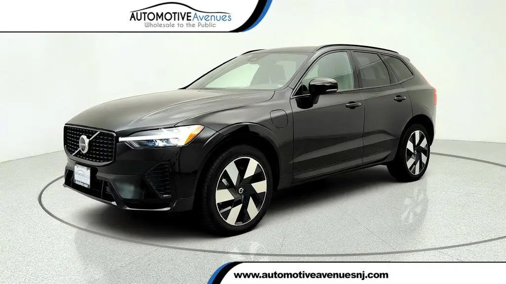 Preowned 2025 Volvo XC60 T8 Plus Dark Theme for Sale