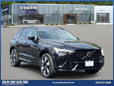 2025 Volvo XC60 Eawd T8 Plus Dark Theme 4DR SUV