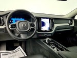 2025 XC60 Thumbnail 14
