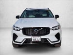 2025 XC60 Thumbnail 2