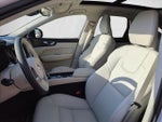 2025 XC60 Thumbnail 17