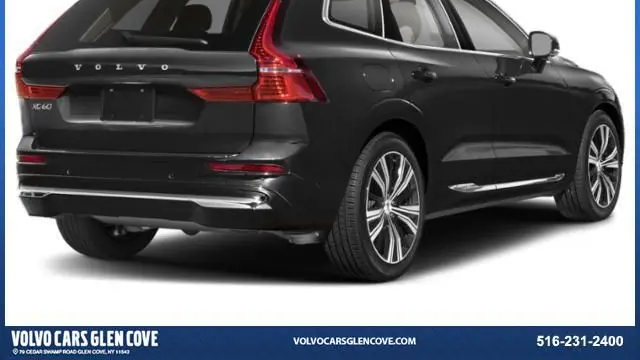 2025 Volvo XC60 T8 Core Dark Theme
