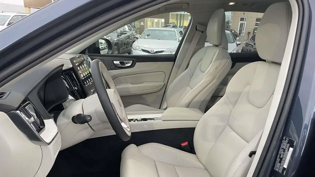 2026 Volvo XC60 T8 Ultra