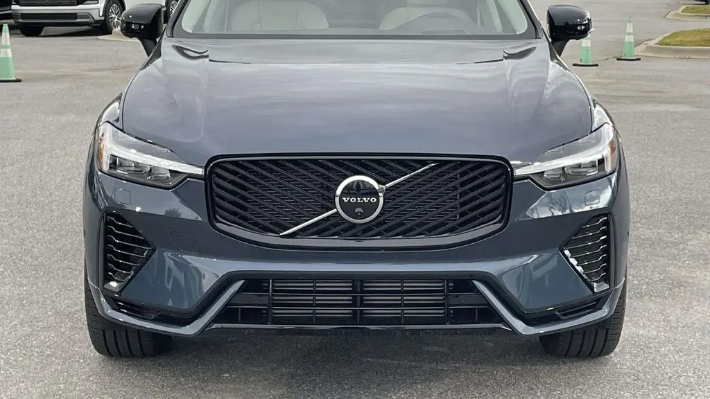2026 Volvo XC60 T8 Ultra