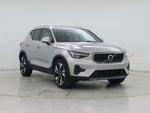 2023 XC40 Thumbnail 1